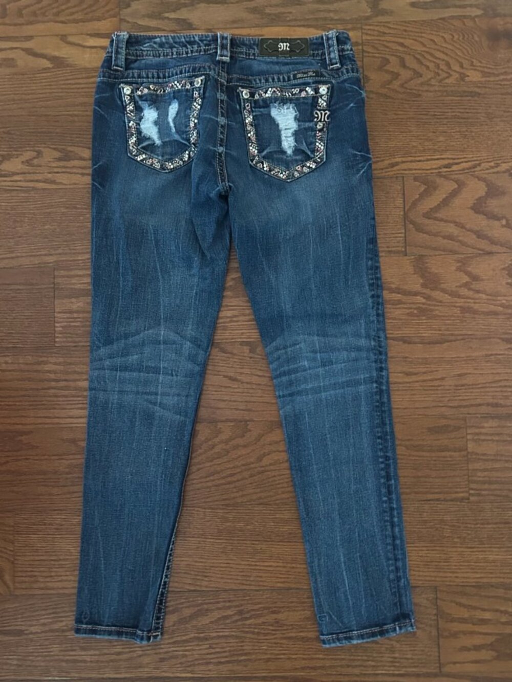 Miss Me Signature Skinny Beaded Sequin Embroidered Jeans Size 29 Y2K - Picture 12 of 16